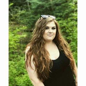 Meet your Posher, Raeven